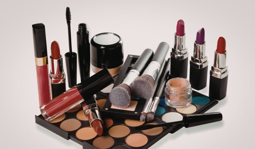 Nhà sản xuất ethanol có tùy chỉnh theo đặc thù ngành mỹ phẩm